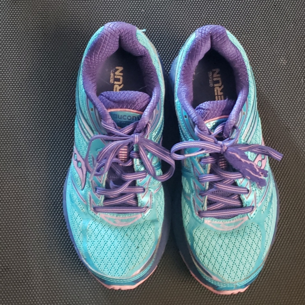 Saucony running shoes